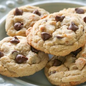 Liberty Square Cookies - chocolate chip and butterscotch cookies that helped me catch my husband. the-girl-who-ate-everything.com