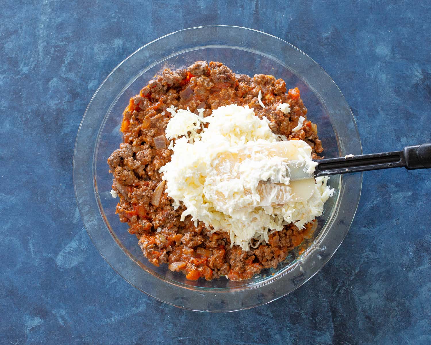 meat sauce with cheese
