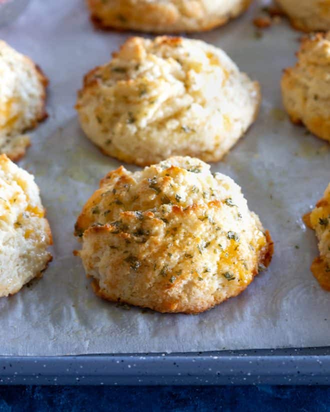 Cheddar Bay Biscuits