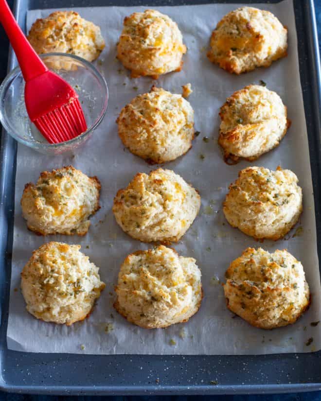 Cheddar Bay Biscuits