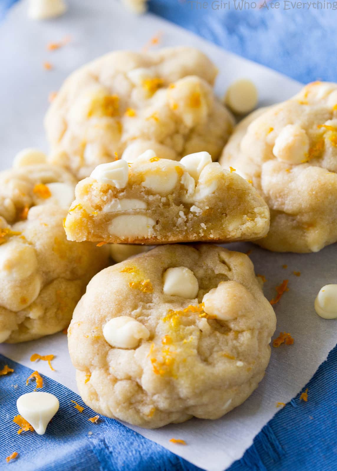 Orange Creamsicle Cookies - soft cookies with white chocolate chips and orange zest. Taste just like the popsicle. the-girl-who-ate-everything.com