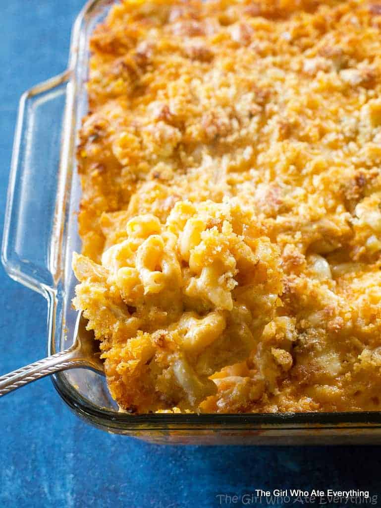 Buffalo Macaroni and Cheese on a plate