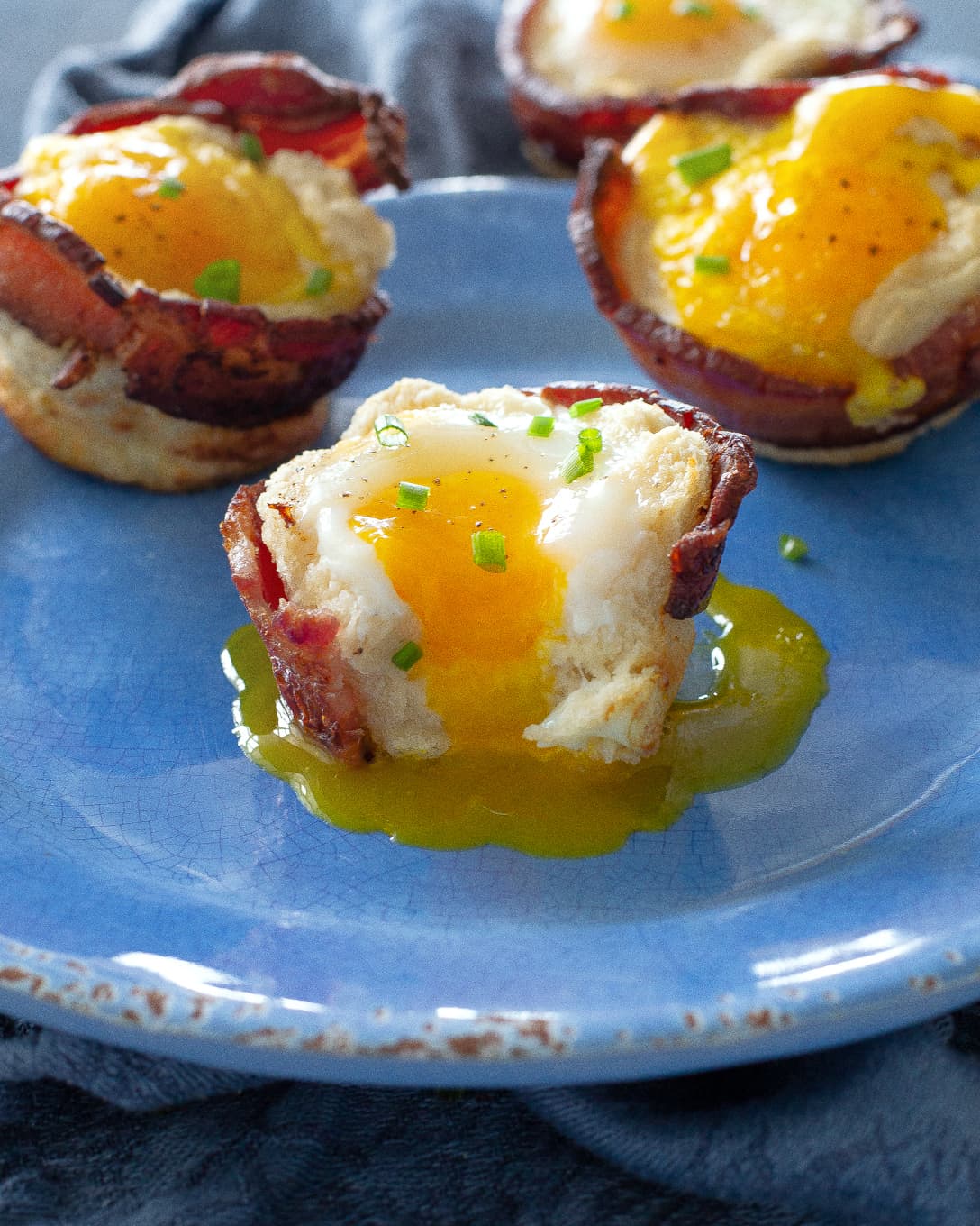 Bacon and Egg Toast Cups