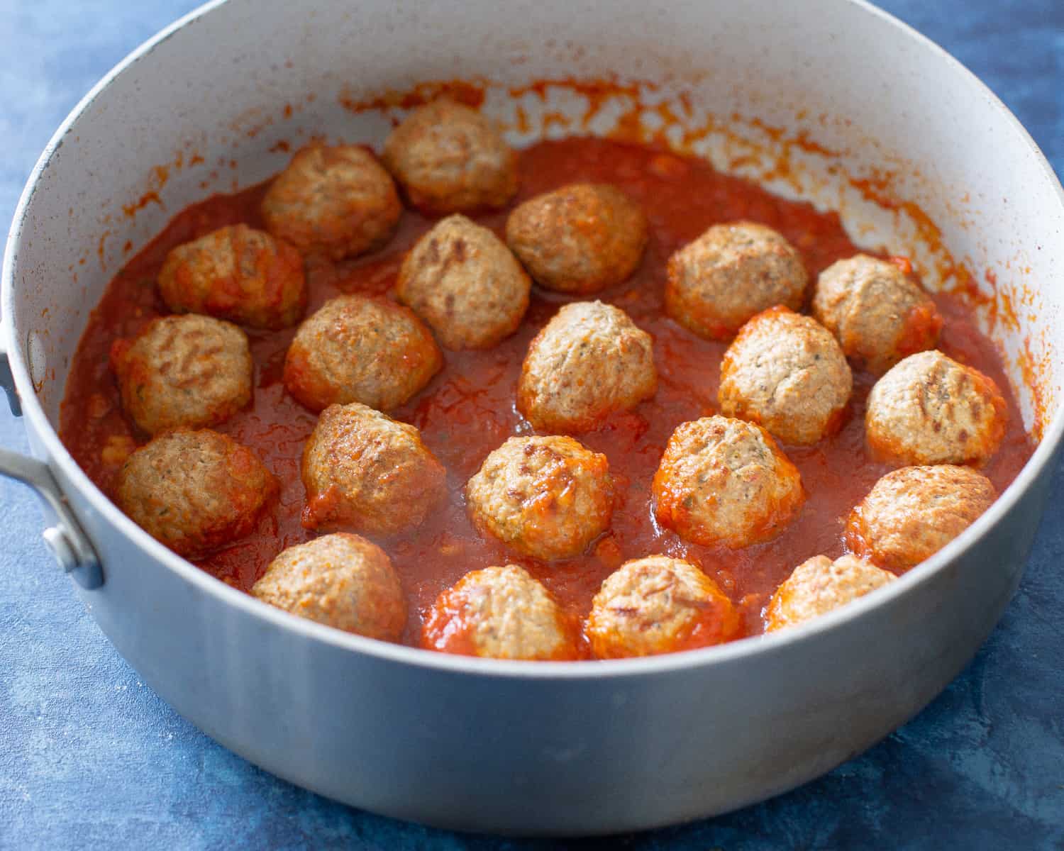 meatballs in marinara