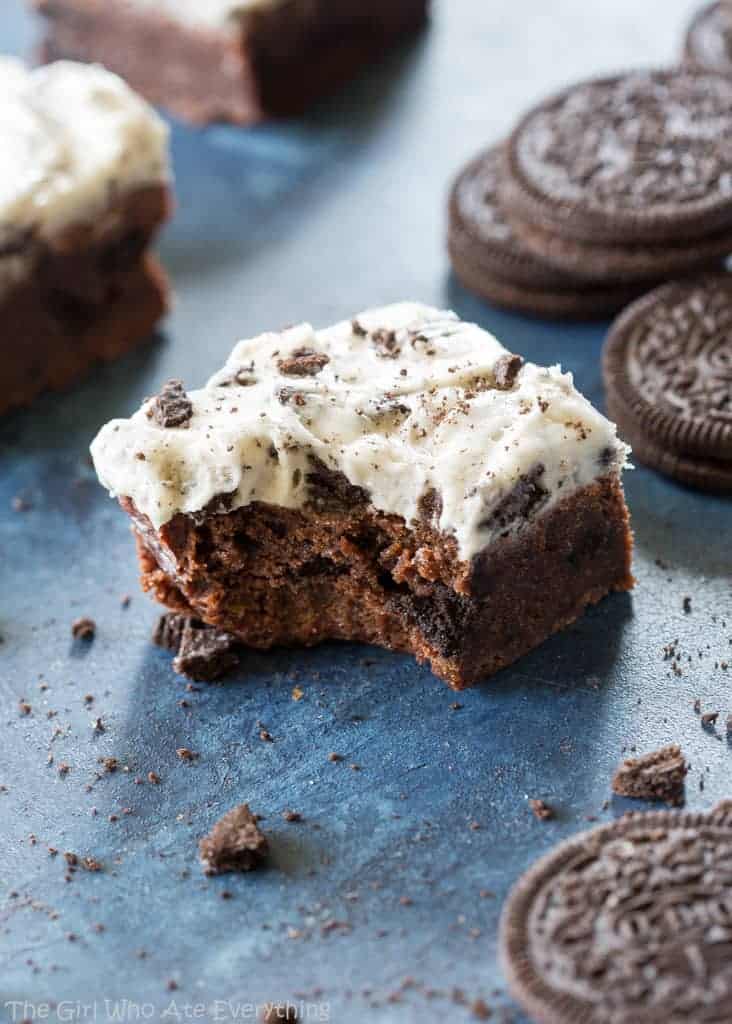 Cookies and Cream Brownies - rich chocolate brownies with a creamy Oreo frosting. the-girl-who-ate-everything.com