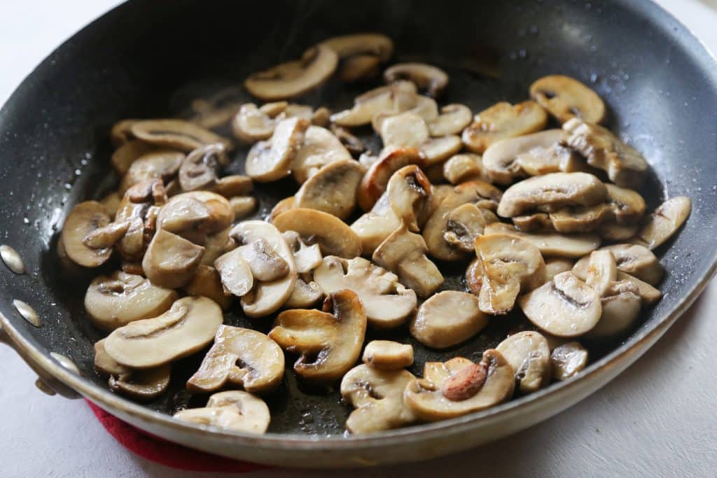 Creamy Shrimp and Mushroom Pasta - so easy and done in under 20 minutes. the-girl-who-ate-everything.com
