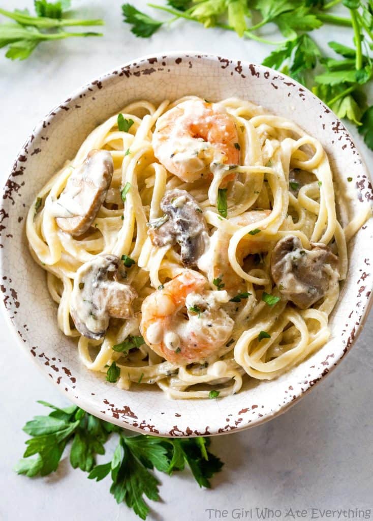 Creamy Shrimp and Mushroom Pasta - so easy and done in under 20 minutes. the-girl-who-ate-everything.com