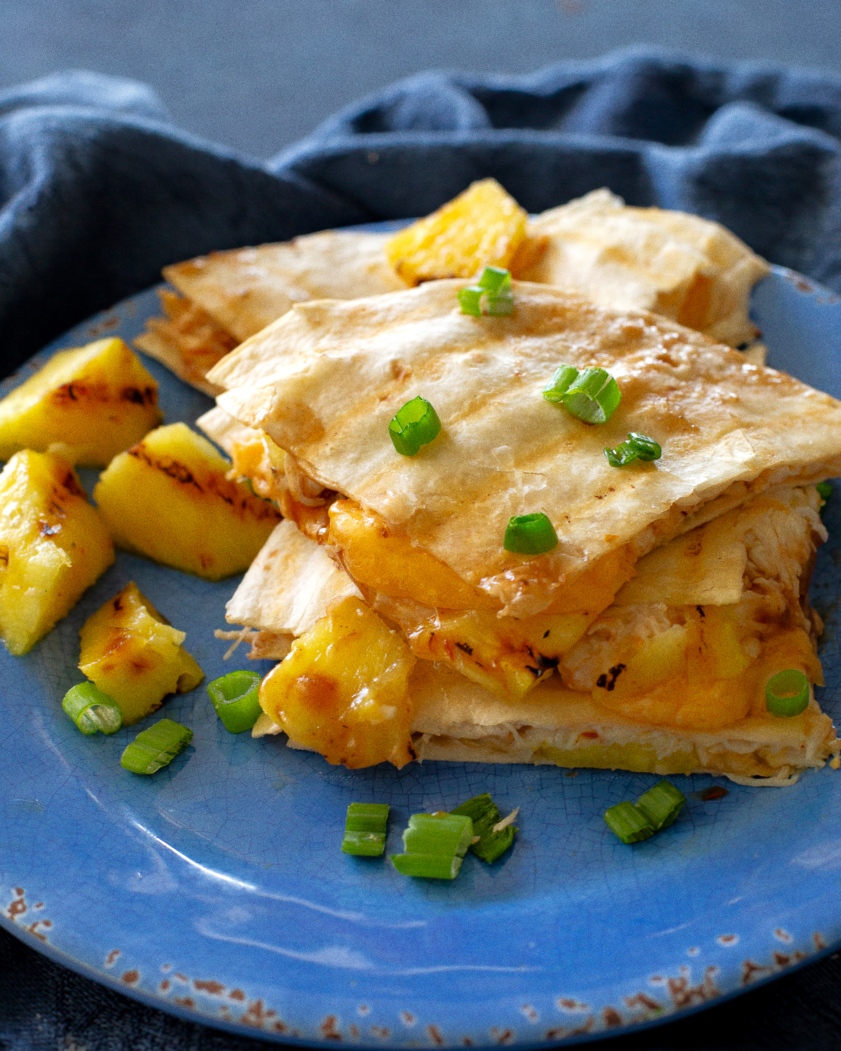 Grilled Pineapple and Chicken Quesadillas are easy and delicious dinner! Chicken, cheese, and little barbecue sauce. #quesadilla