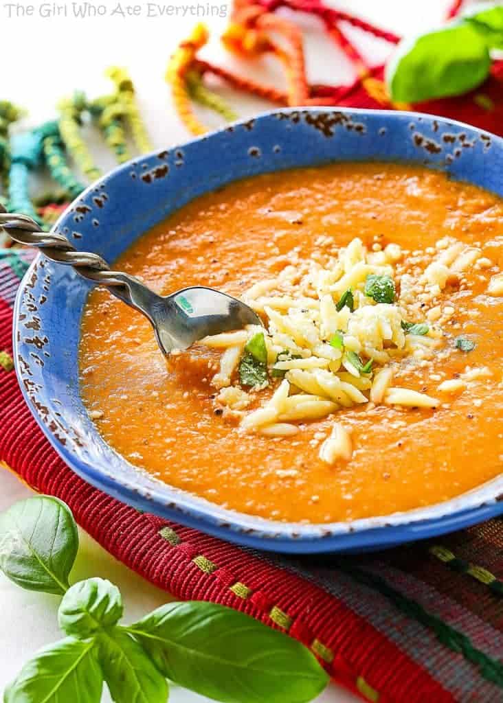 This Slow Cooker Tomato Basil Soup is one of my favorites - the-girl-who-ate-everything.com