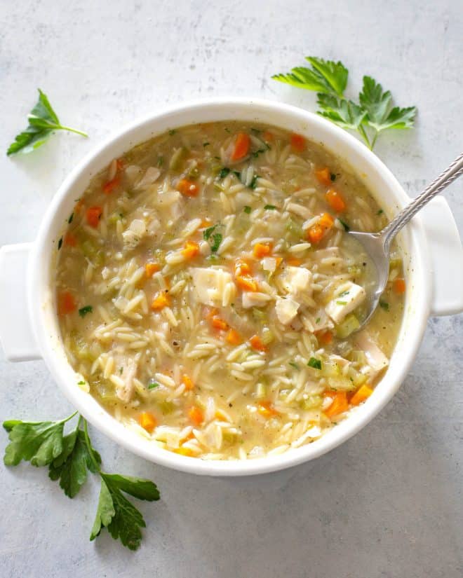 Lemon chicken orzo soup