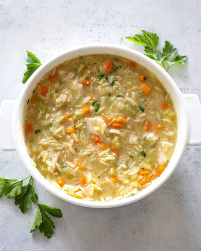 Lemon chicken orzo soup