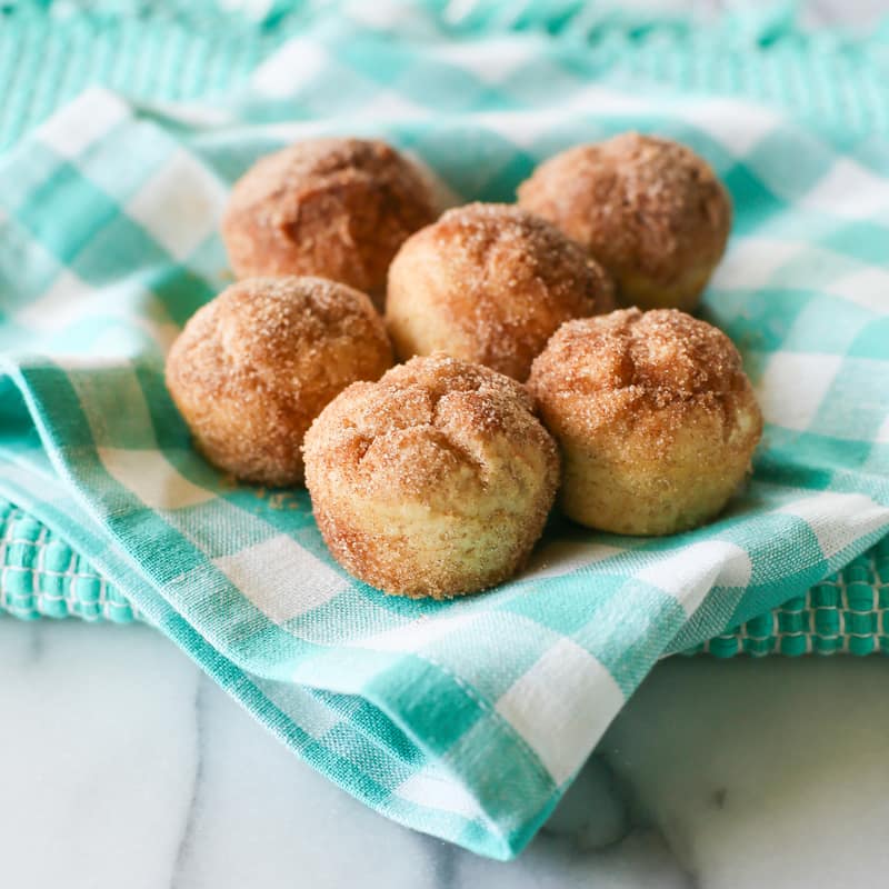 Snickerdoodle Muffins | The Girl Who Ate Everything Cookbook