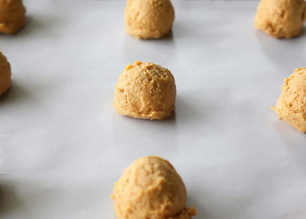 Melt In Your Mouth Pumpkin Cookies - super soft pumpkin cookies with cream cheese frosting {The Girl Who Ate Everything}