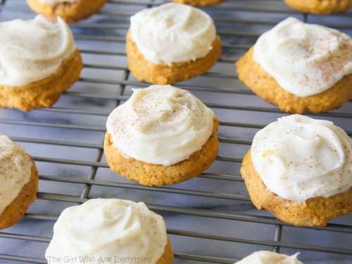 Melt In Your Mouth Pumpkin Cookies - super soft pumpkin cookies with cream cheese frosting. the-girl-who-ate-everything.com