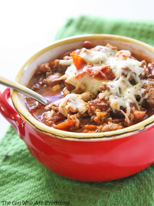 Pizza Chili - beef, sausage, pepperoni, and green peppers simmering in a salsa pizza sauce. the-girl-who-ate-everything.com