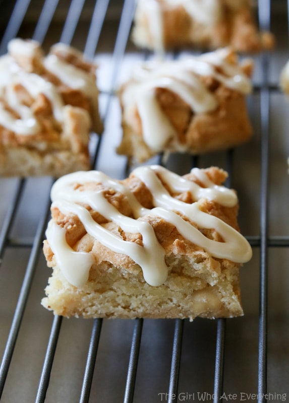 Nutty Eggnog Bars - Super chewy bars with macadamia nuts that are drizzled with an eggnog glaze. the-girl-who-ate-everything.com