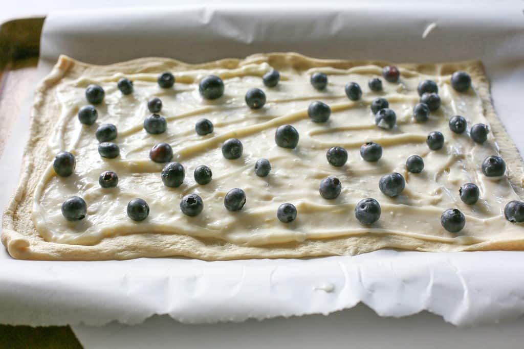 Blueberry Lemon Crescent dough with blueberries