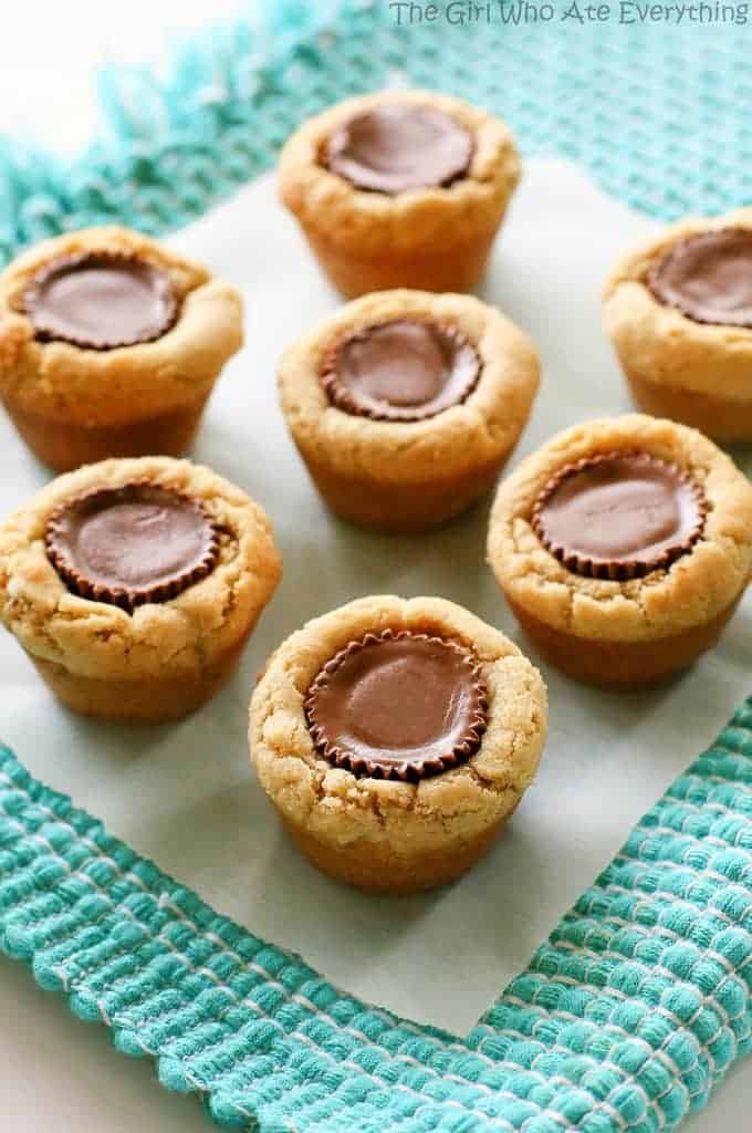 Peanut Butter Cup Cookies - a fool proof recipe that is always a hit. the-girl-who-ate-everything.com