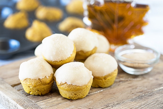 Delicious Maple Glazed Pumpkin Bites -- and little muffins mean we can have more with less guilt, right? livelaughrowe.com