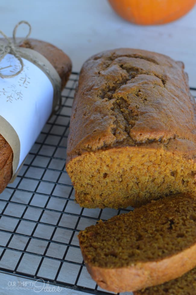 pumpkin-pumpkin bread-kneaders-copycat-pumpkin-bread
