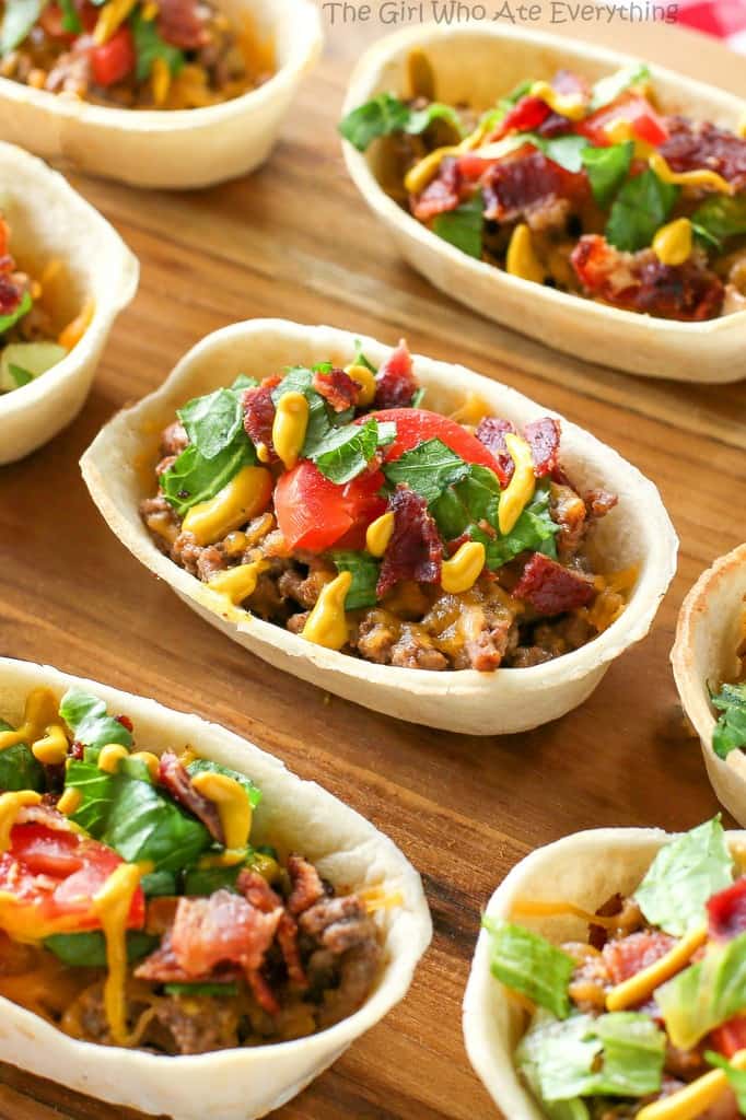 Bacon Cheeseburger Mini Boats - my family was skeptical but loved them! the-girl-who-ate-everything.com
