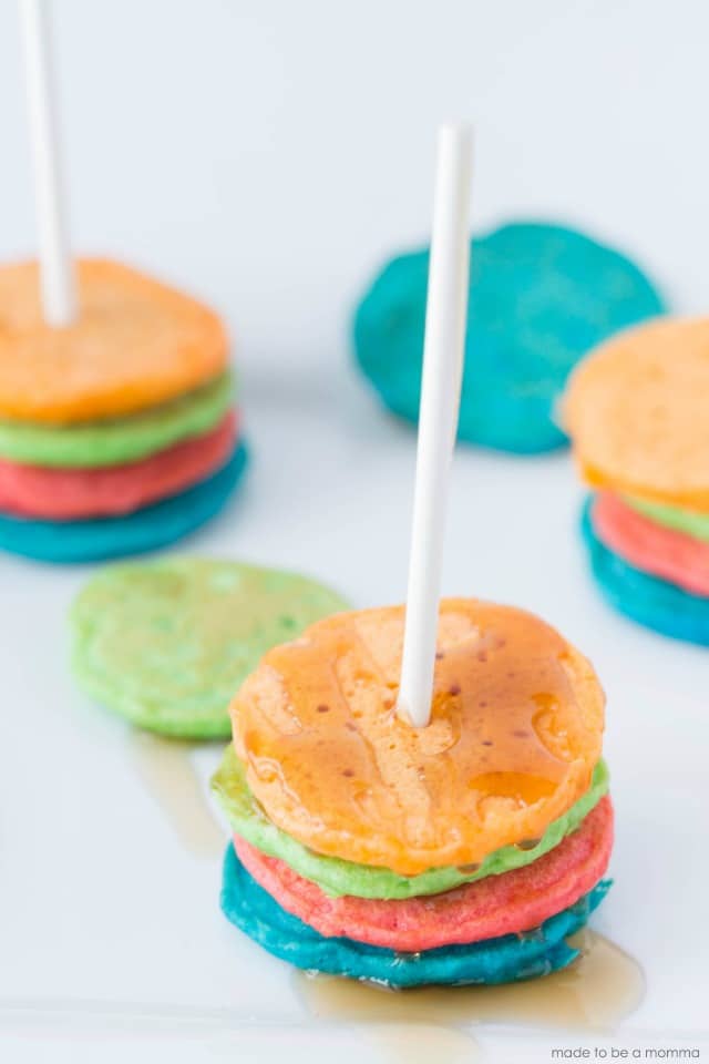Rainbow-Pancake Pops