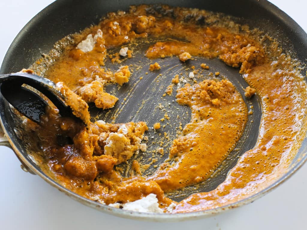 TheGirlWhoAteEverything_NachoPotPie_Step2_Horizontal
