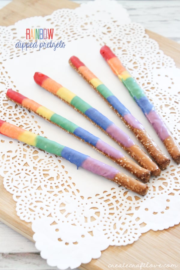 rainbow-dipped-pretzels