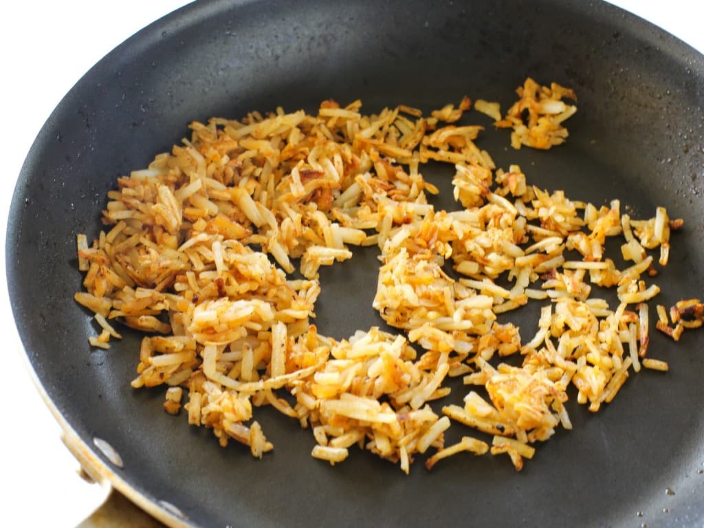 TheGirlWhoAteEverything_ChorizoBreakfast_Enchiladas_Step3_Horizontal
