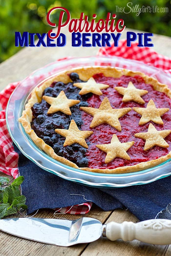 Patriotic-Mixed-Berry-Pie-from-ThisSillyGirlsLife