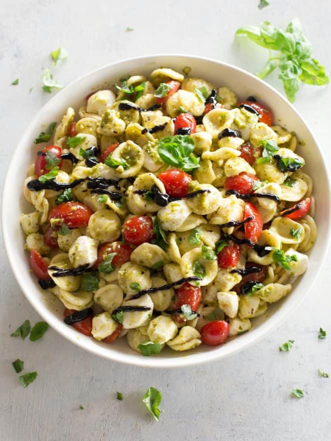 Caprese Pesto Pasta Salad