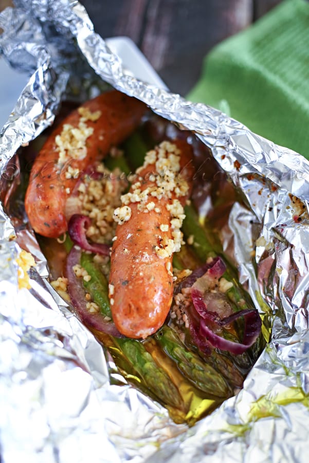 garlic sausage and asparagus -kleinworth and co