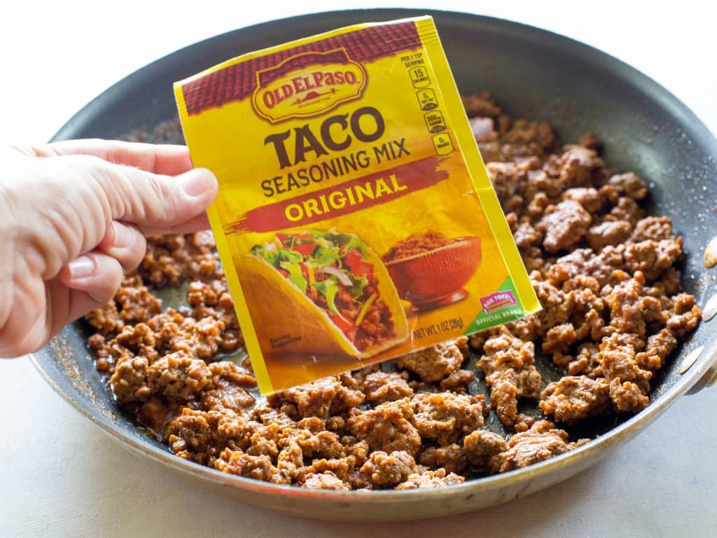 Taco Grilled Cheese - the ultimate indulgence for adults and kids. the-girl-who-ate-everything.com