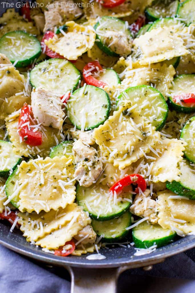 Pesto Ravioli with Chicken
