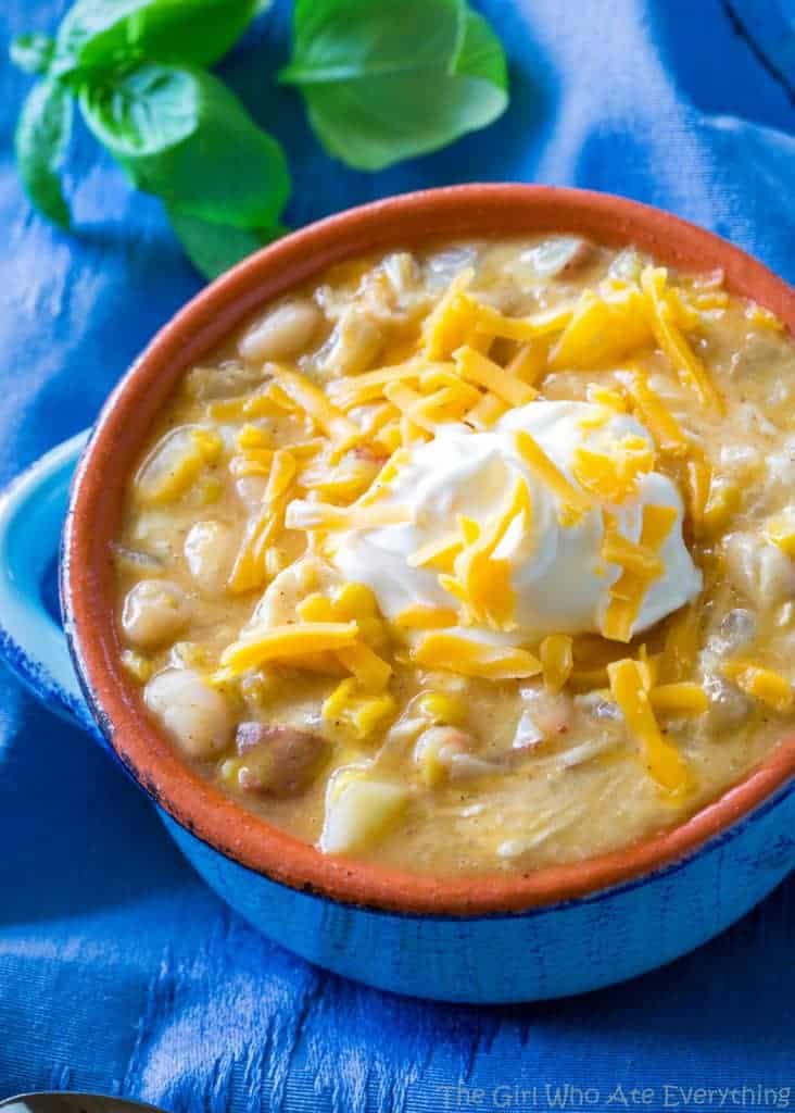 Chicken Chili Chowder - hearty, easy, and comfort food at its best. the-girl-who-ate-everything.com