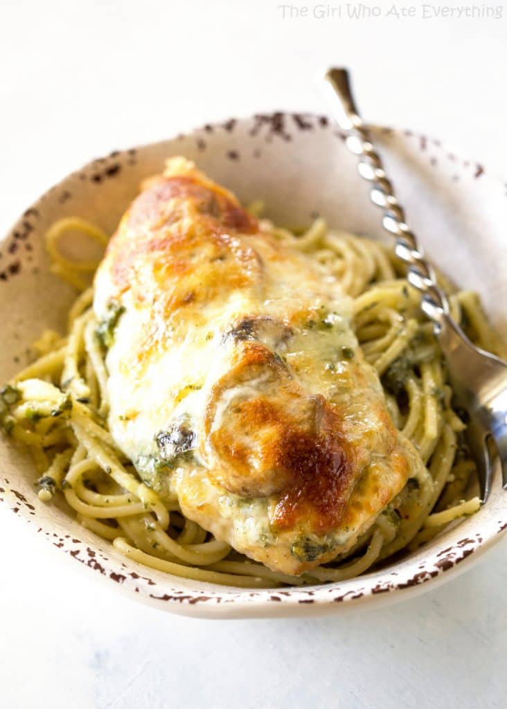 Pesto Chicken - you'll never believe how easy this delicious dinner is! the-girl-who-ate-everything.com