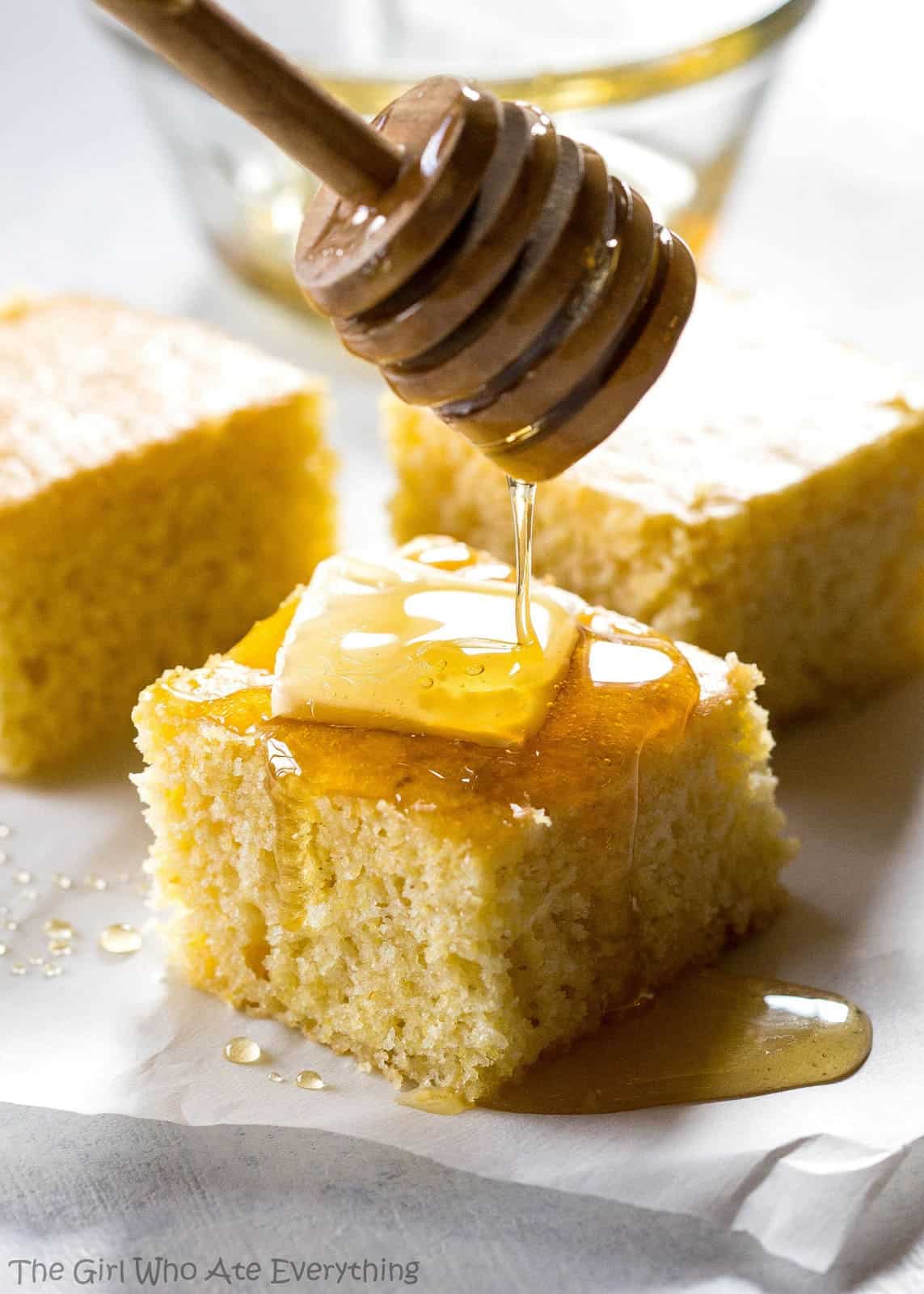 The Best Sweet Cornbread - soft, tender cornbread that's sweet just like I like it. the-girl-who-ate-everything.com