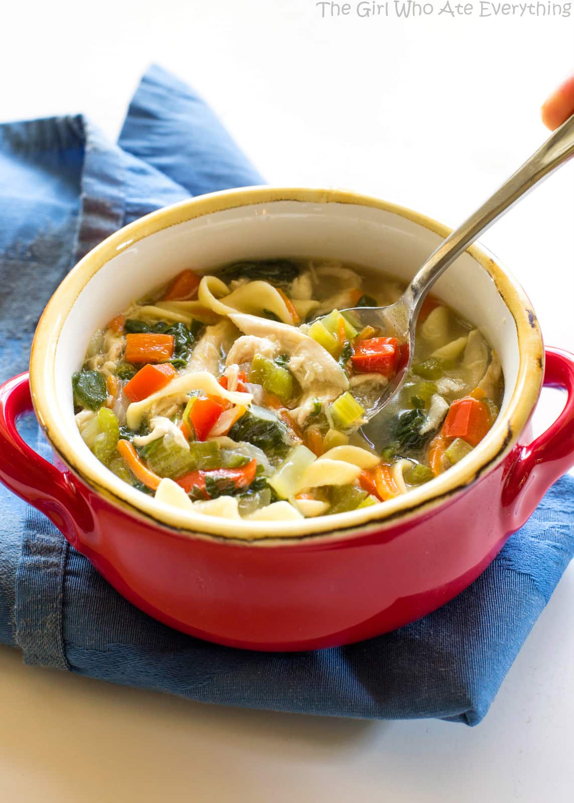 Healthy Vegetable Chicken Soup - this soup is FULL of veggies and great to detox when you need to eat healthy! the-girl-who-ate-everything.com