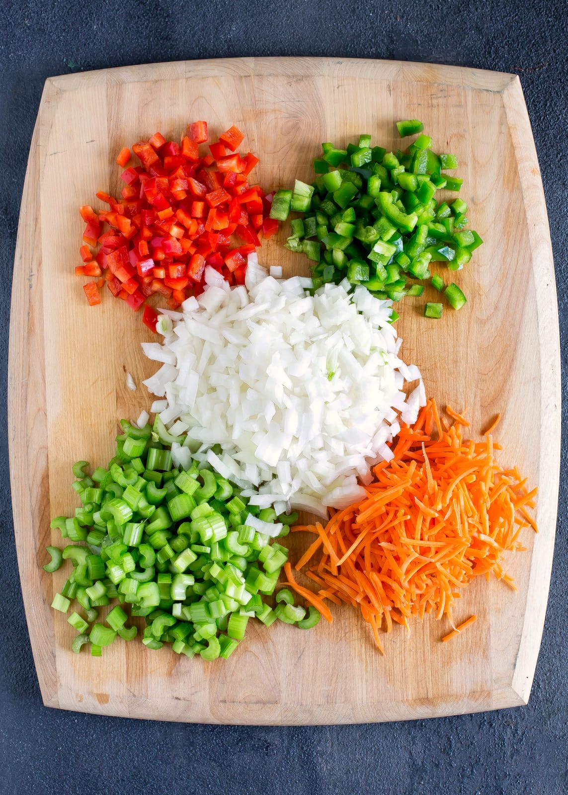 Healthy Vegetable Chicken Soup - this soup is FULL of veggies and great to detox when you need to eat healthy! the-girl-who-ate-everything.com