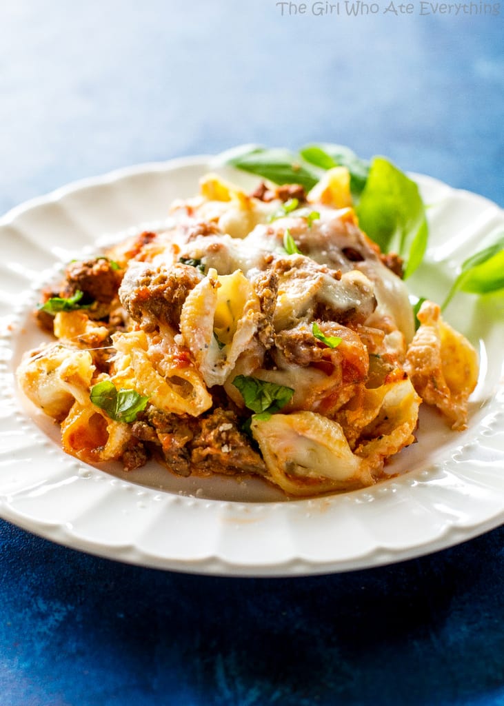 This Unstuffed Shells Casserole is all the flavors of stuffed shells without all the work. This can be made ahead of time and even frozen for an easy dinner. the-girl-who-ate-everything.com