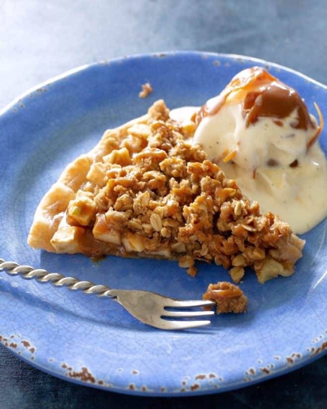 slice of apple crisp pizza