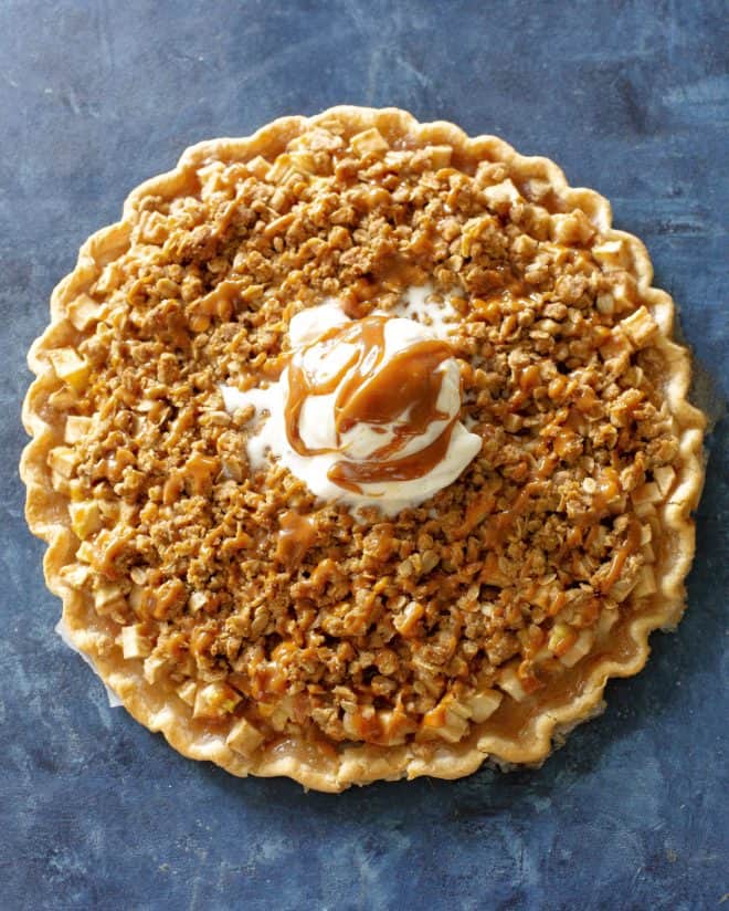 apple crisp pizza