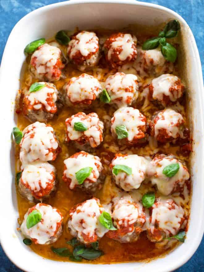 (Keto) Meatballs in a white pan