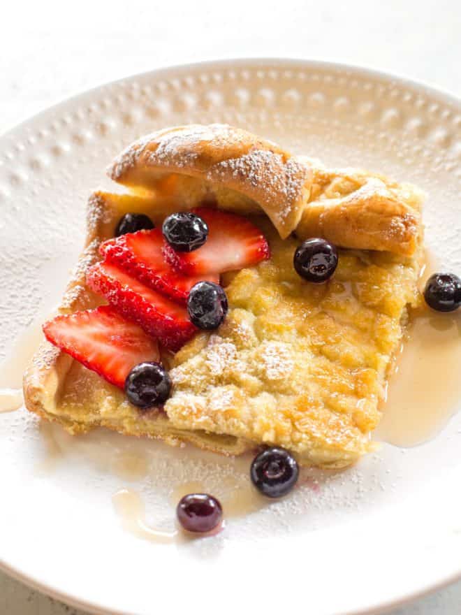 German Pancakes with fruit