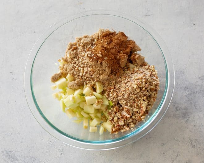 apples with brown sugar and nuts