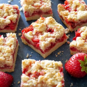 strawberry crumb bars
