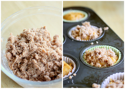 Pumpkin Cream Cheese Muffins - hands down one of my favorite muffins ever! the-girl-who-ate-everything.com